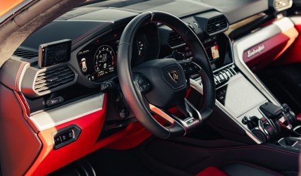 Rent Urus 2024 in Dubai