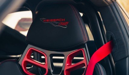 Rent GT3 RS Weissach 2025 in Dubai